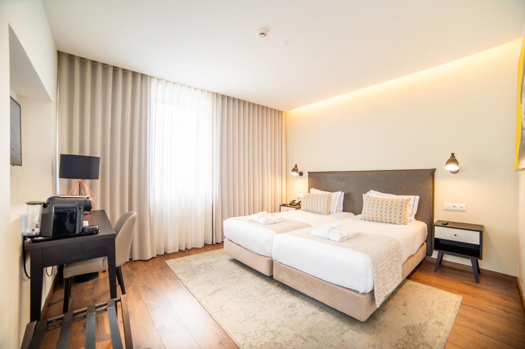 Hotel Vip Executive Picoas 4*